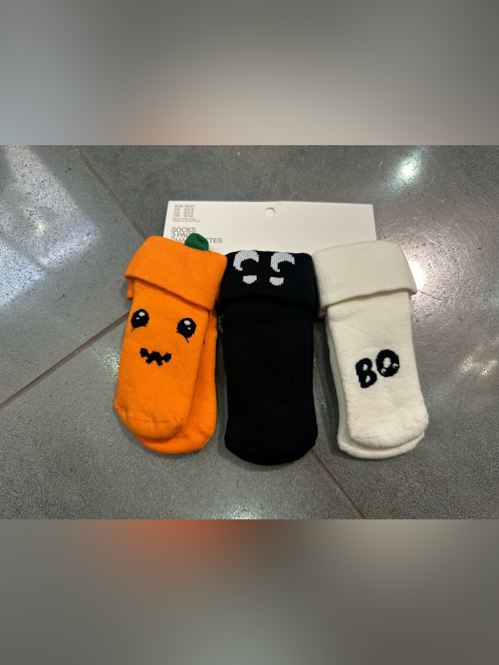 H&M 3.5-5 New Halloween Terry Grip Socks